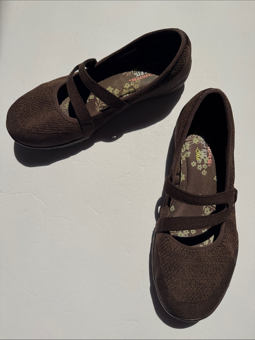 Skechers Mary Janes Memory Foam Athletic Dark Brown Womens 8.5